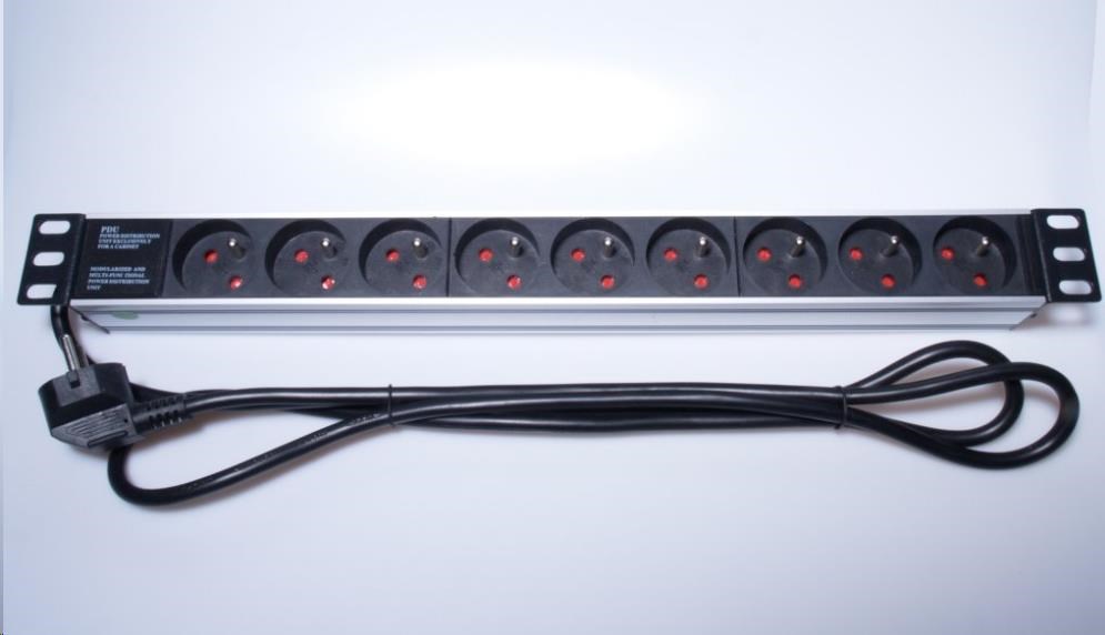 PremiumCord Panel napájecí do 19" racku 1U, 9x230V, 2m kabel PDU-F10G09